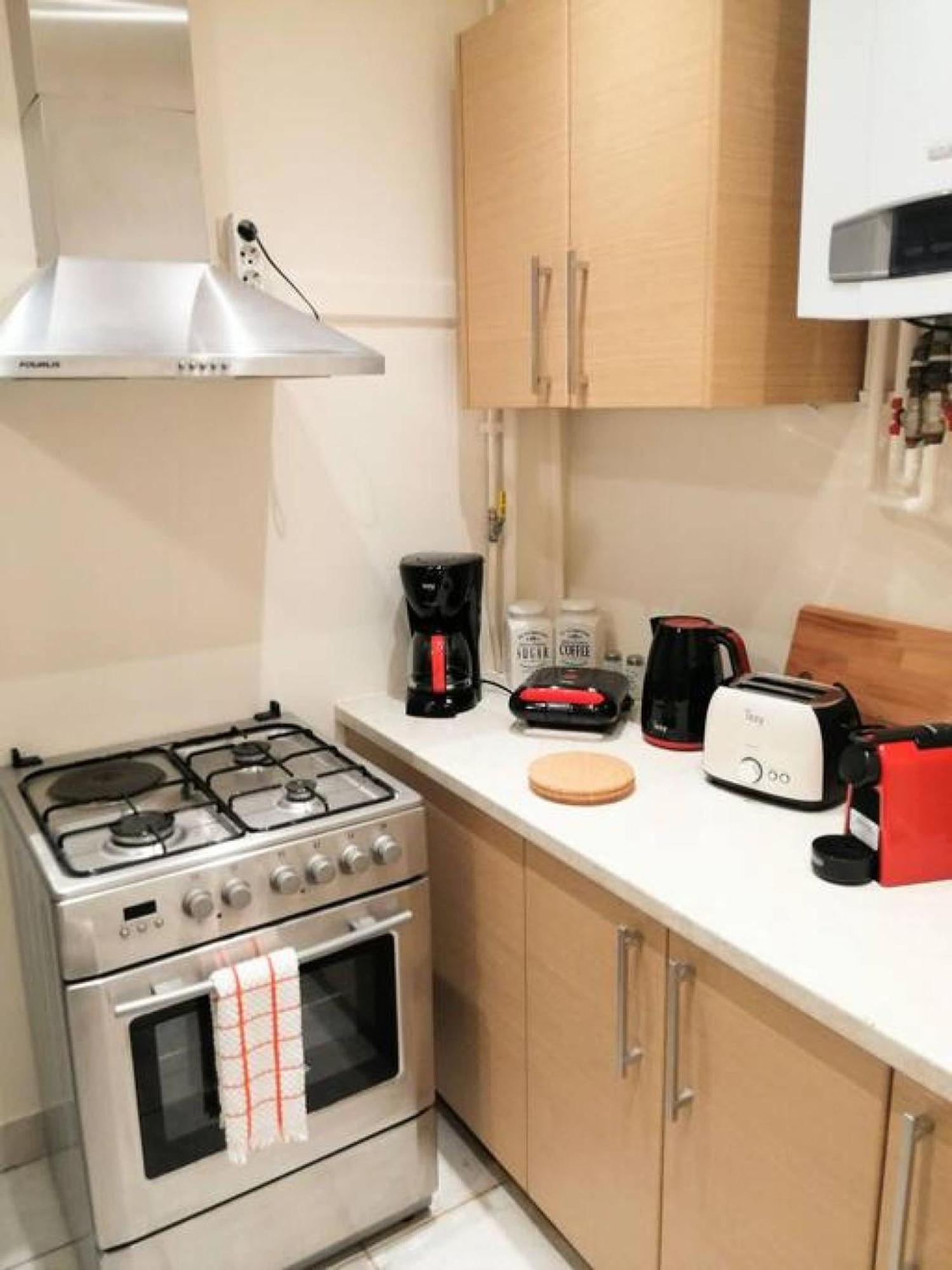 Elegant Apartment In Syntagma Square Атина Екстериор снимка
