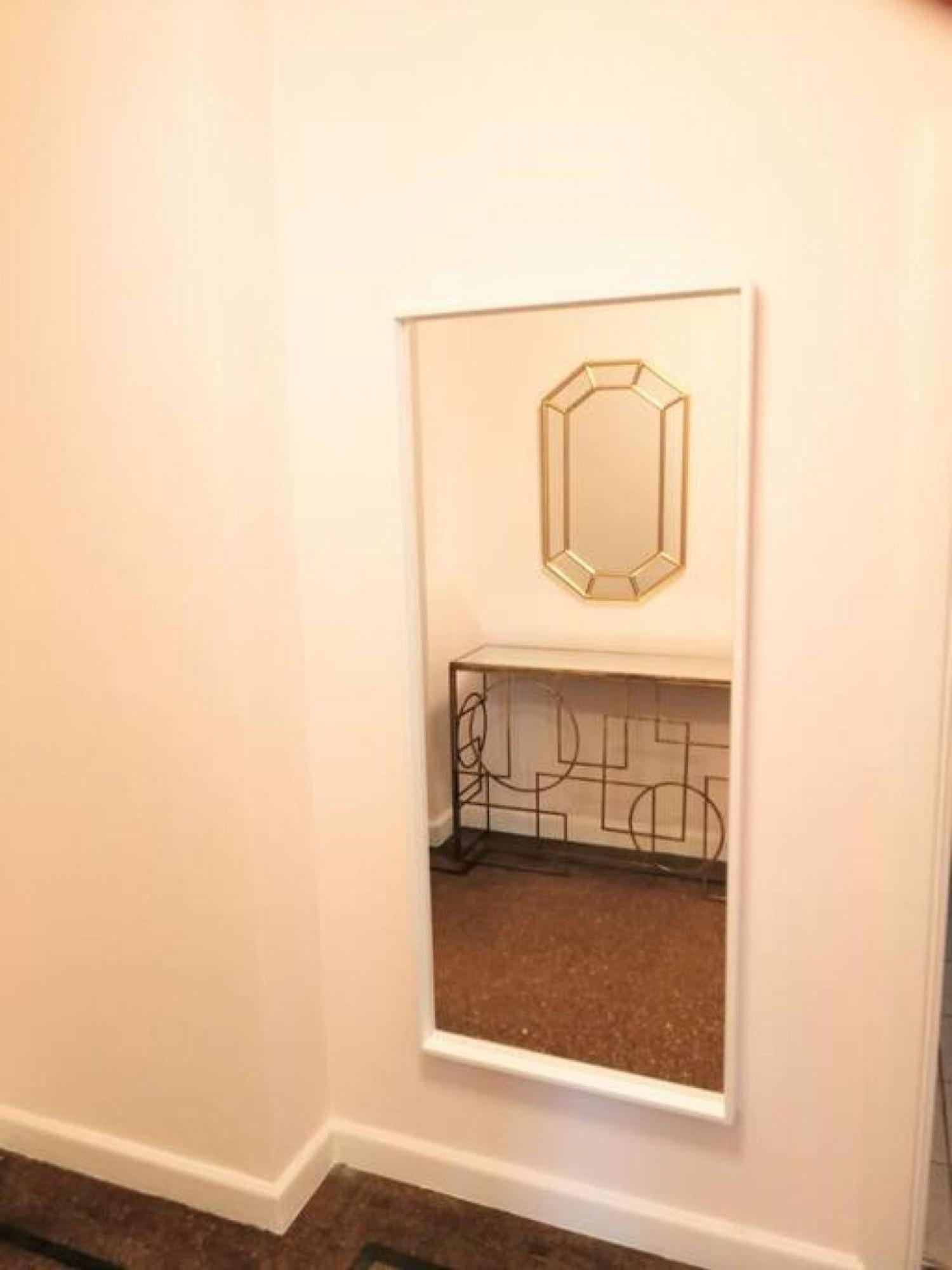 Elegant Apartment In Syntagma Square Атина Екстериор снимка