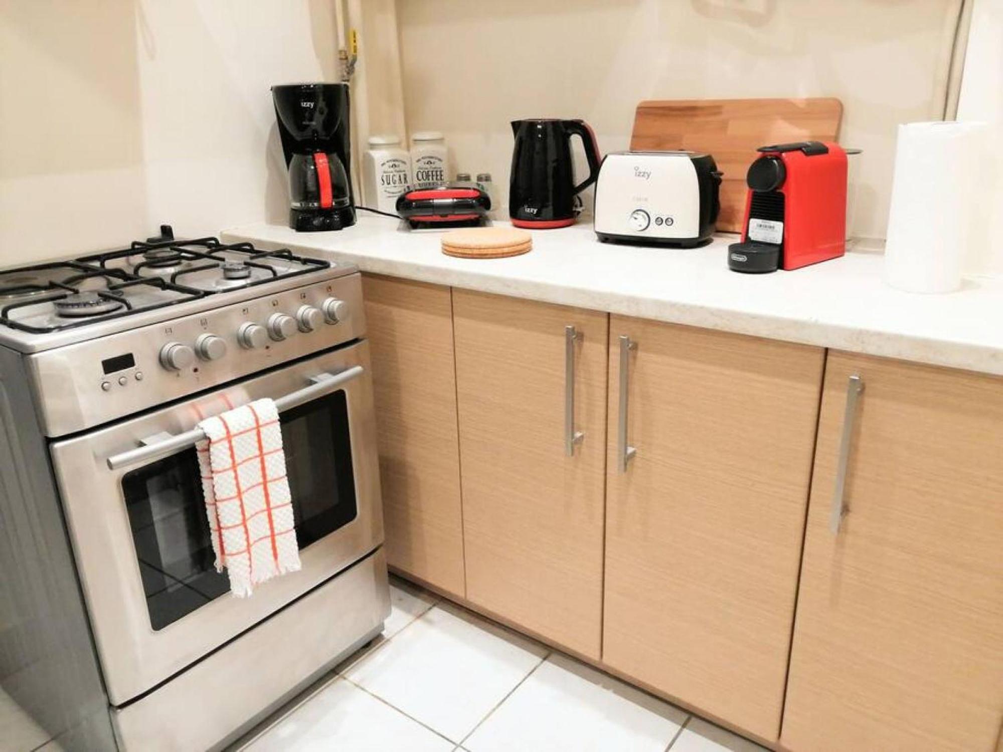 Elegant Apartment In Syntagma Square Атина Екстериор снимка