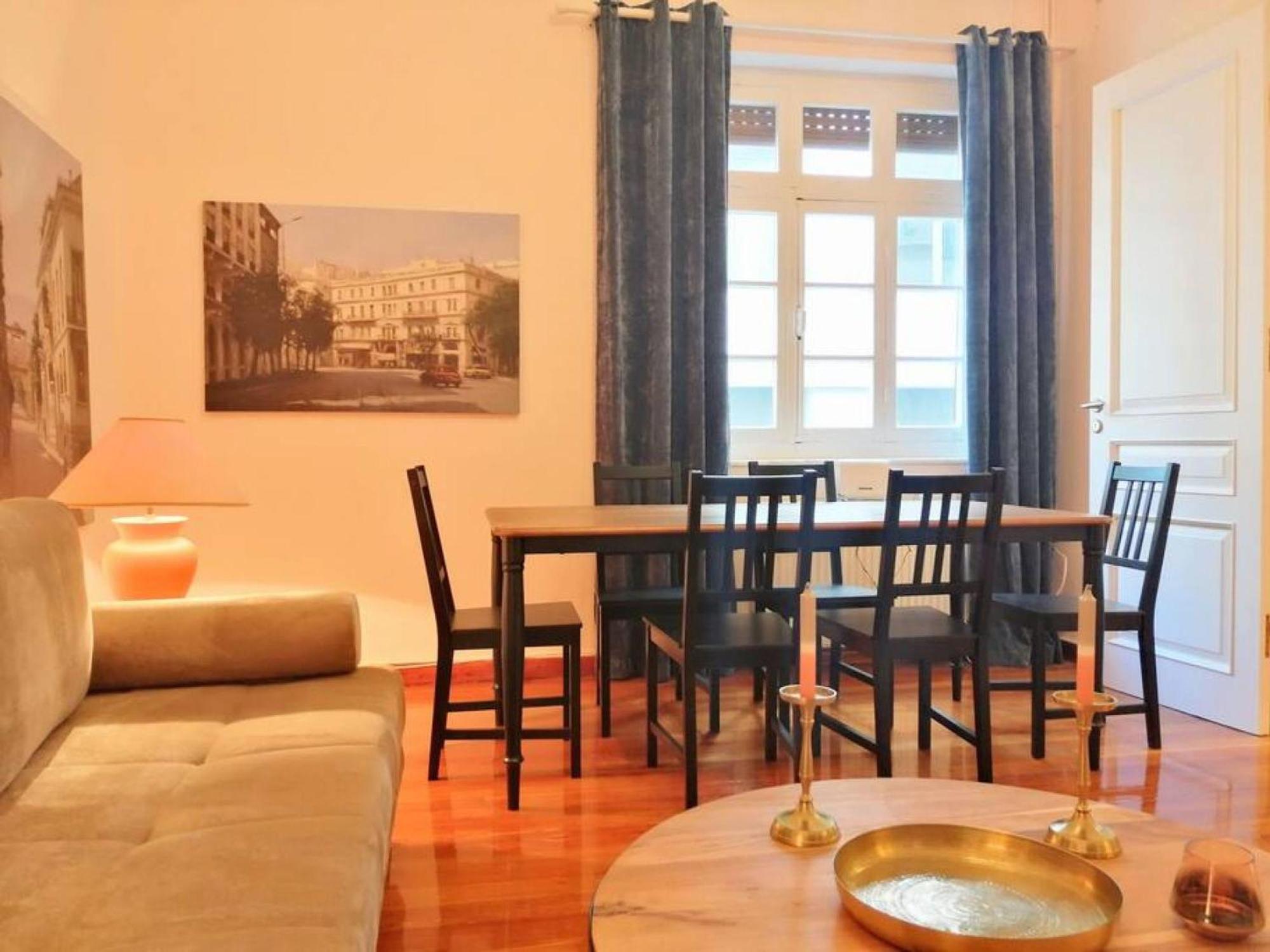 Elegant Apartment In Syntagma Square Атина Екстериор снимка